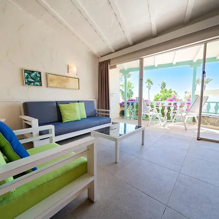 Bull Boutique Casas Carmen (adults Only)